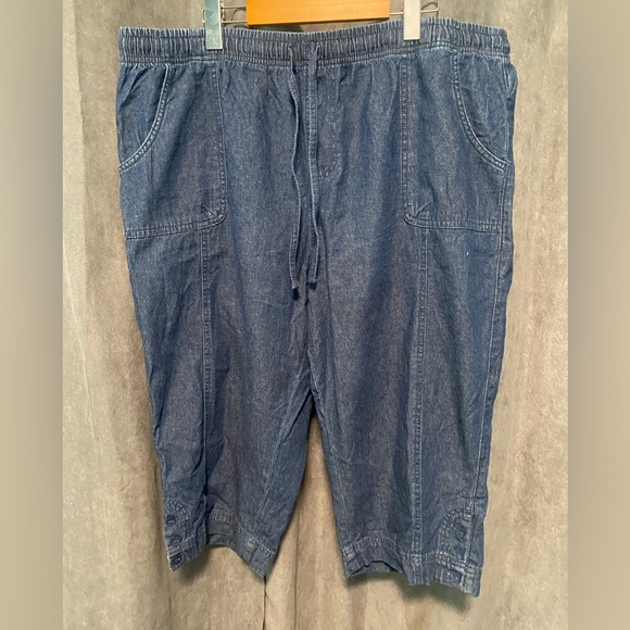Relaxed Fit “Denim Style” Elastic Waistband Capri Petite XXL - Picture 1 of 7
